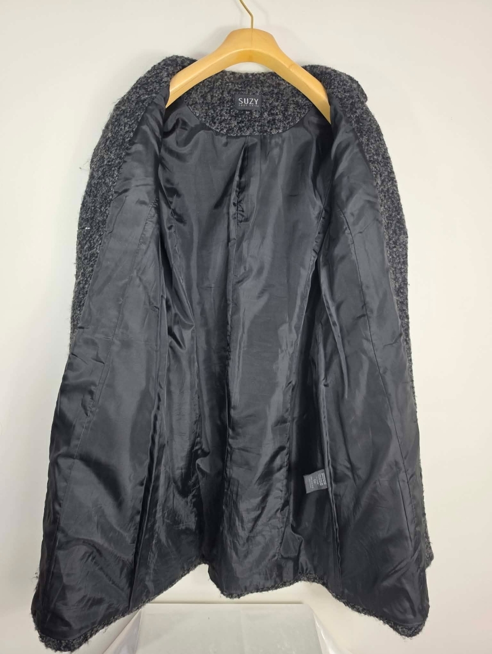 Suzy Wool-Blend Bouclé Long Coat - Charcoal Gray - Picture 4 of 9
